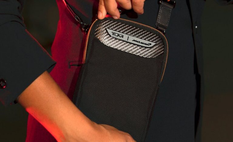 McLaren une fuerzas con TUMI para acompañarte en todos tus viajes
