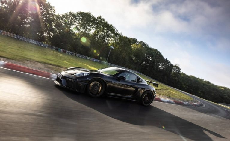 Porsche 718 Cayman GT4 RS. Se pone a punto en Nürburgring