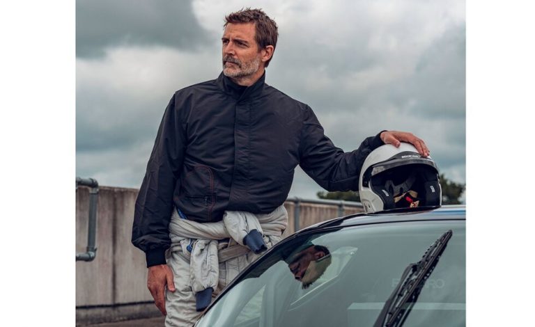 El sastre británico Norton & Sons y Lotus diseñan la chaqueta más exclusiva del mundo