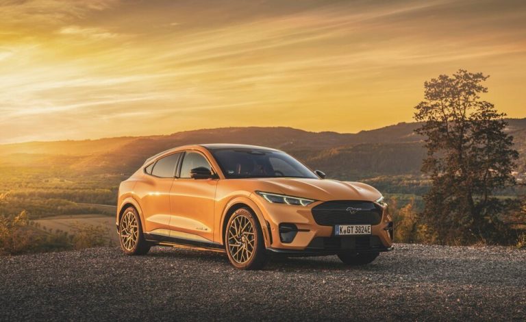 Ford Mustang Mach-E GT. Conducimos la versión más deportiva del eléctrico de Ford