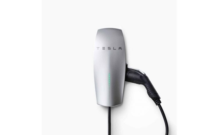 Tesla lanza un cargador doméstico que vale para cualquier eléctrico