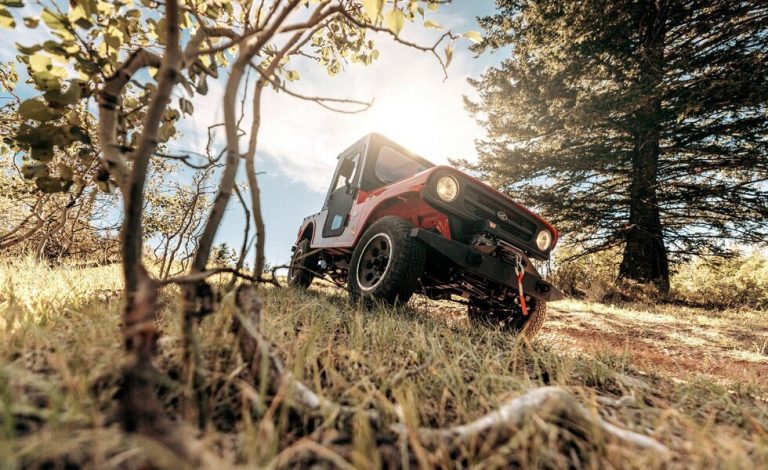 Mahindra Roxor. Cambia por completo por obligación