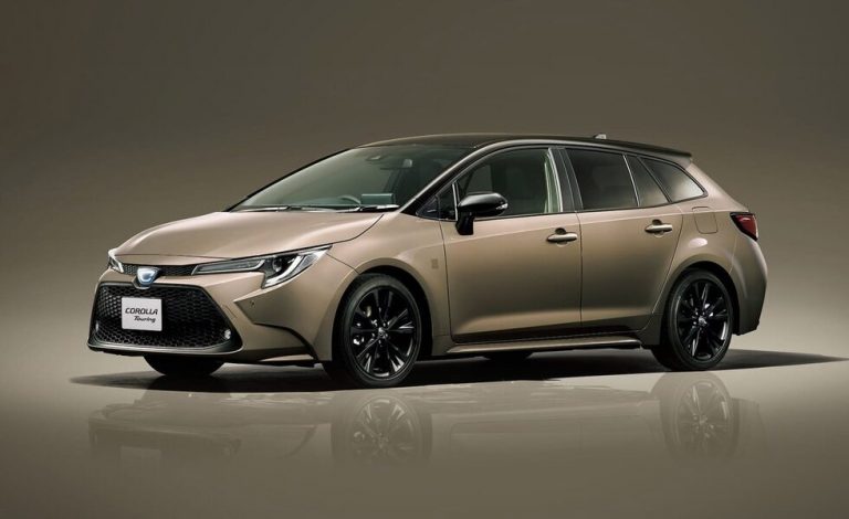Toyota Corolla 50 Million Edition. Su nombre lo dice todo