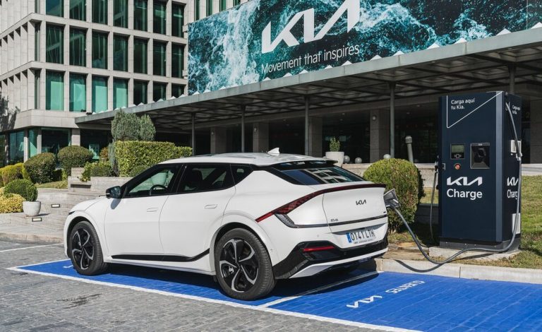 El Kia EV6 ofrece un año de recarga y dos años de suscripción gratis