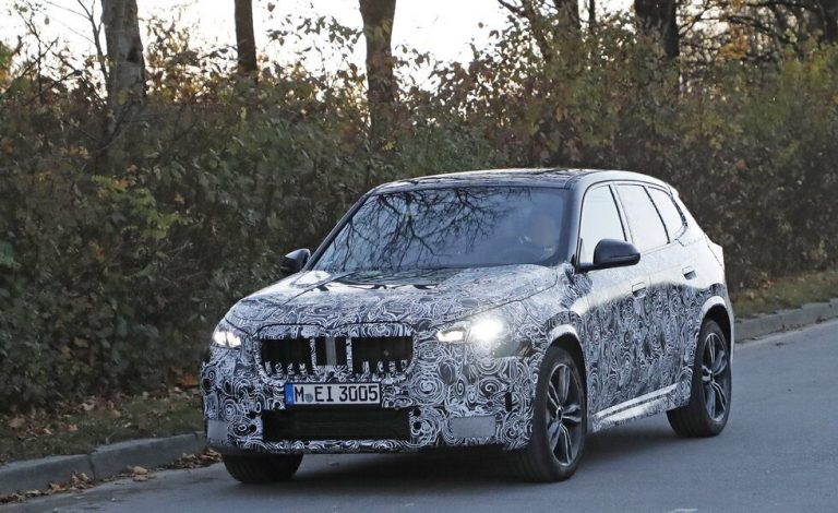 Salen las primeras fotos espía del BMW X1 M35i