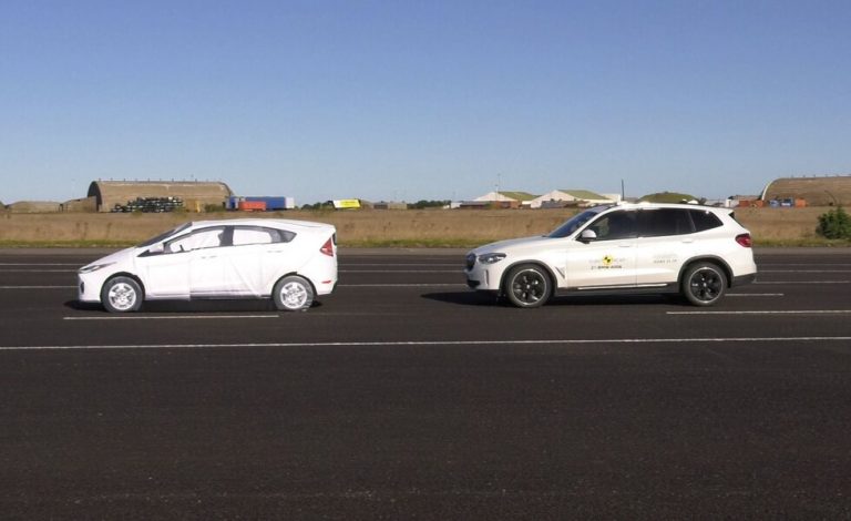 Euro NCAP pone a prueba los sistemas de asistencia de siete nuevos coches