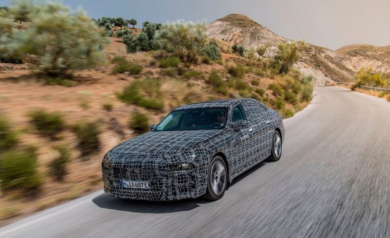 BMW i7. La berlina de lujo eléctrica entra en la fase final de desarrollo
