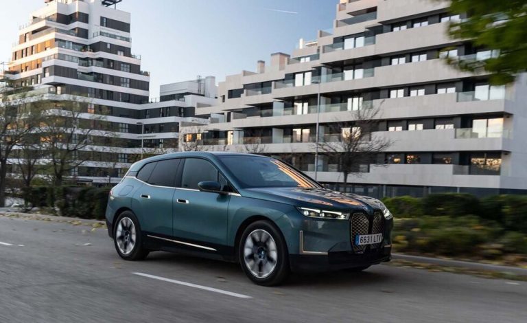 BMW iX. Primera prueba