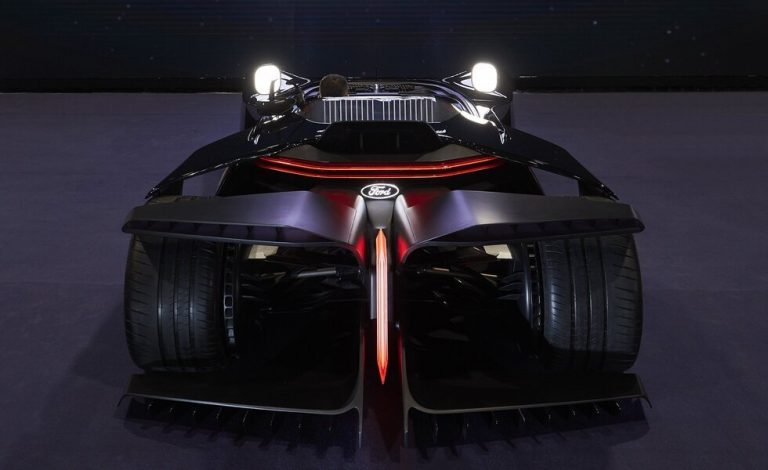 El Team Fordzilla P1 de Ford atrae todas las miradas en la Gamergy de Madrid