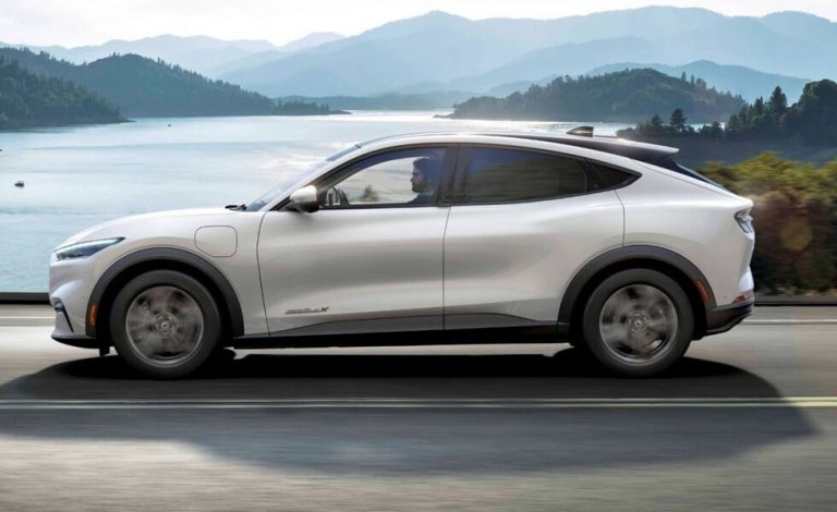 Mustang Mach-E 2022. Más autonomía en EE.UU.