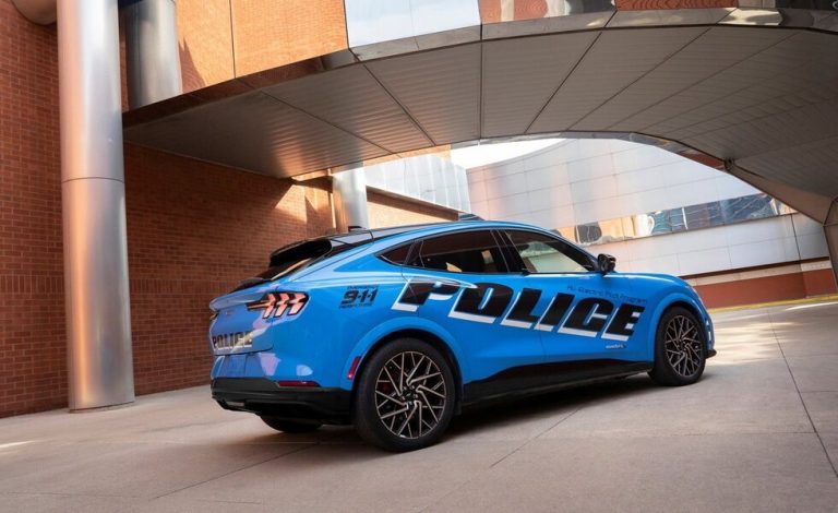 Ford Mustang Mach-E GT. 184 unidades para la policía de Nueva York