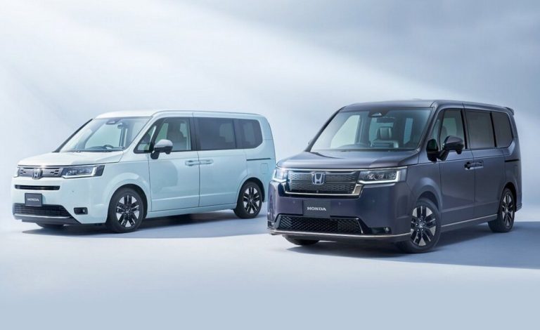 Honda Step WGN. Minimalista diseño para un inteligente monovolumen