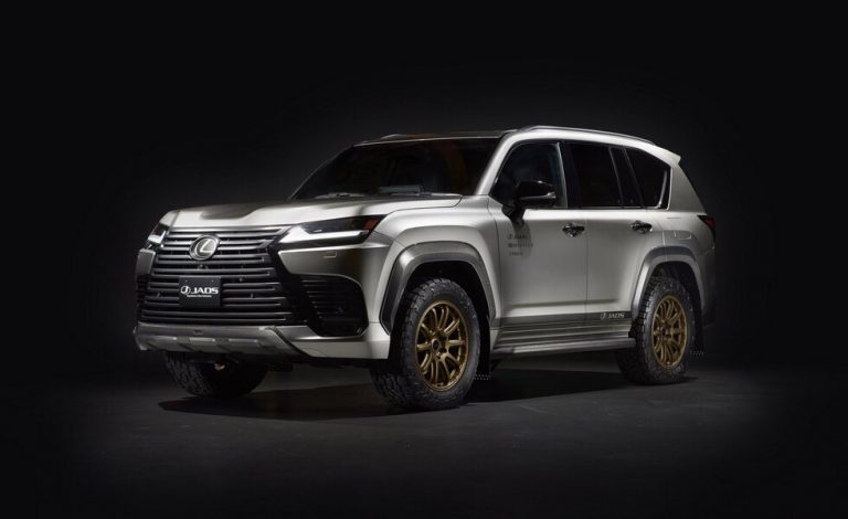 Al fin del mundo, pero en un lujoso Lexus LX 600