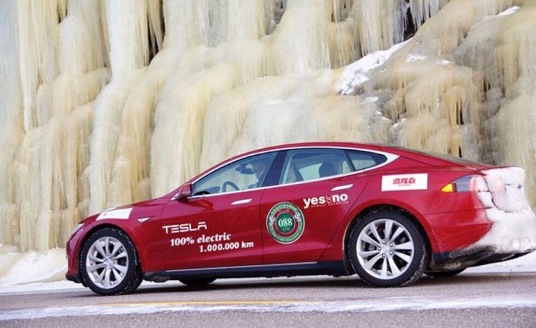 Este Tesla Model S P85 tiene 1.500.000 kilómetros