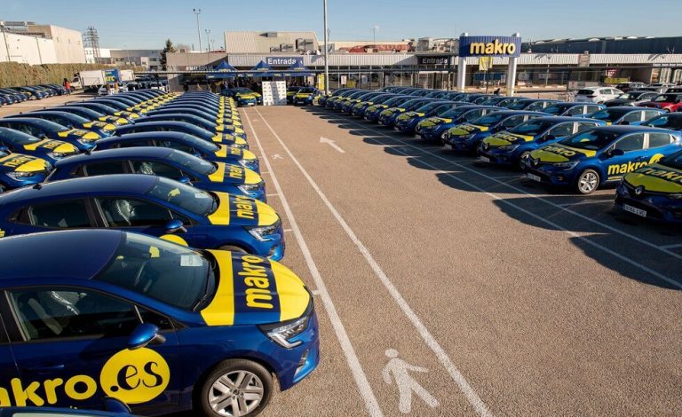 Renault hibridiza la flota de Makro