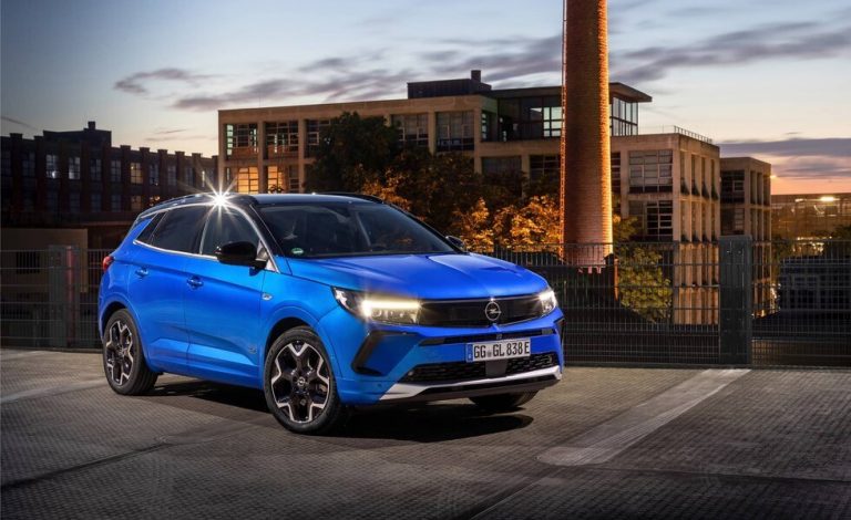 El nuevo Opel Grandland estrena el sistema de Visión Nocturna