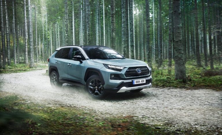 Toyota RAV4 Electric Hybrid Adventure. Ya esta disponible en España
