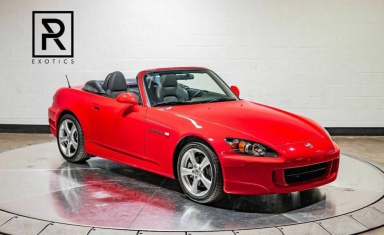 Honda S2000. 149.995 dólares piden por este ejemplar a estrenar