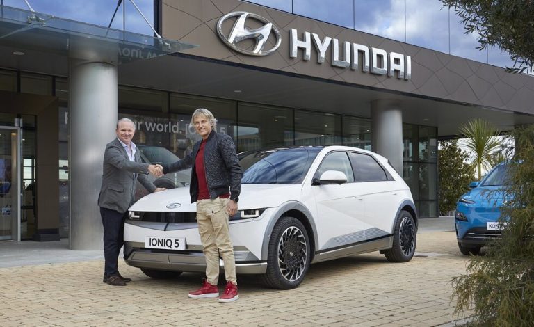 El aventurero Jesús Calleja, nuevo rostro de Hyundai