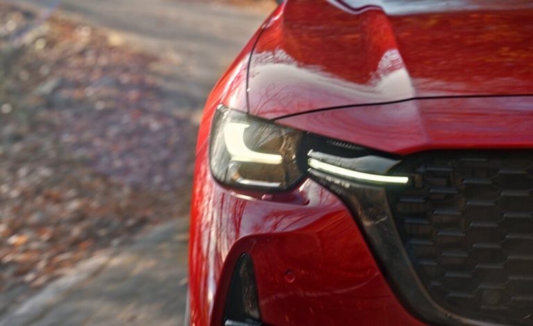 Mazda CX-60. El primer híbrido enchufable
