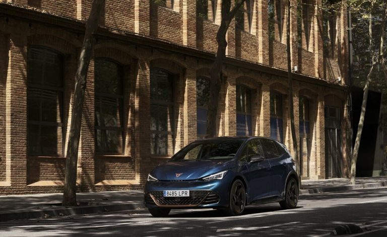 25 Cupra Born para llevar a las estrellas de los Premios Goya