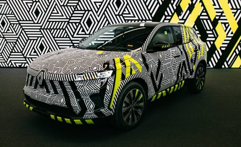 Renault Austral 2022. El arte del camuflaje