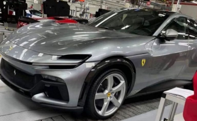 Ferrari Purosangue. Se escapa antes de tiempo