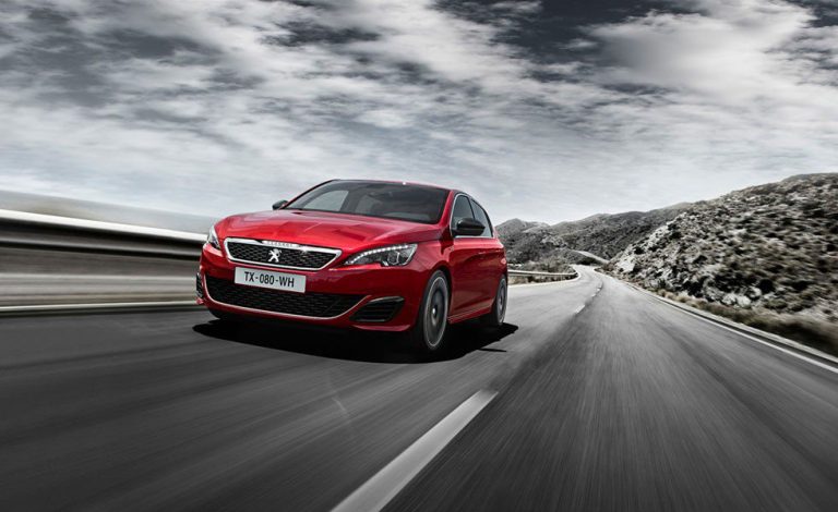 Peugeot 308 GTI. ¿33.000 euros en España?