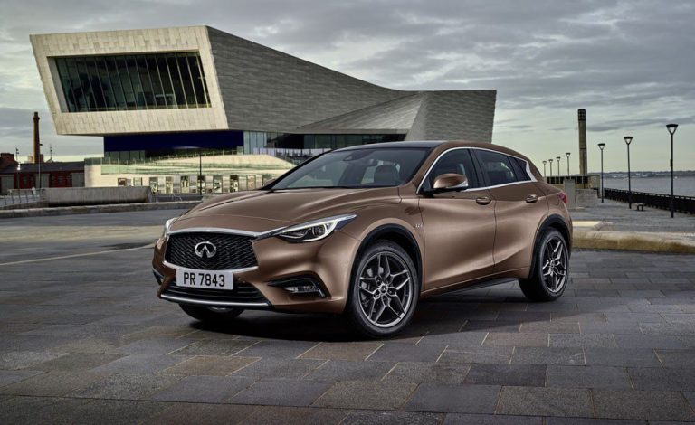 Infiniti Q30. Así es por dentro