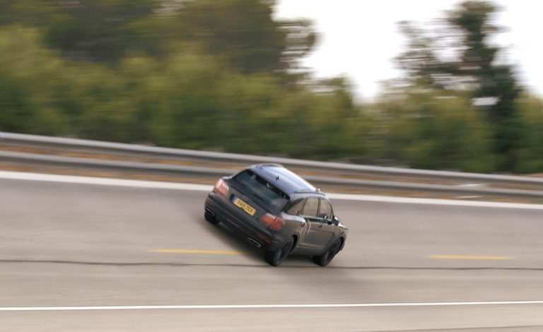 Bentley Bentayga. Será «el SUV más potente y rápido del mundo»