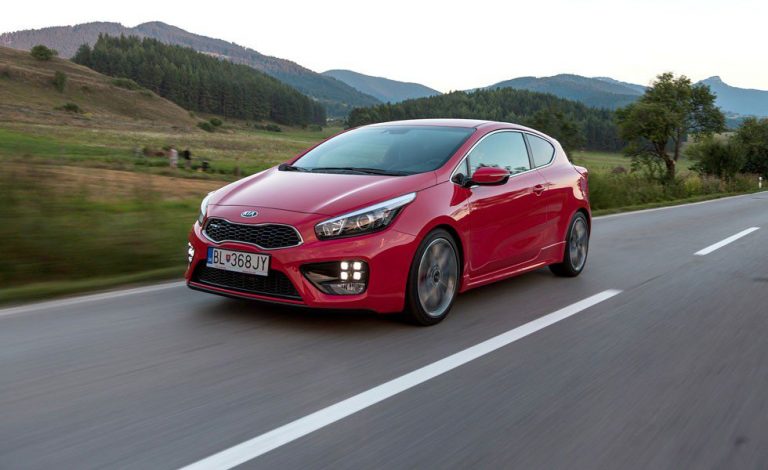 Kia Cee'd 2016. Grandes cambios en el interior