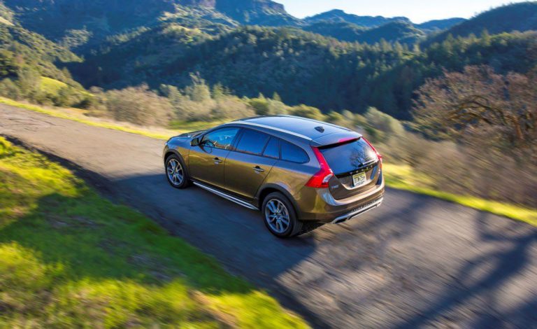 Volvo V60 Cross Country. Para todos los caminos