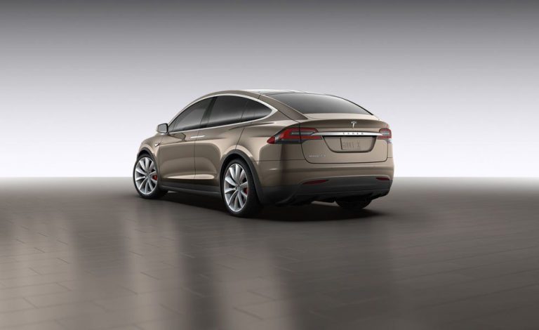 Tesla Model X. Finalmente homologa una autonomía de 390 kilómetros