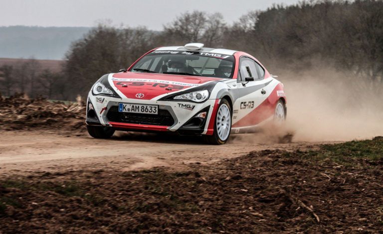 Toyota GT86 CS-R3. Regresan los tracción trasera al WRC