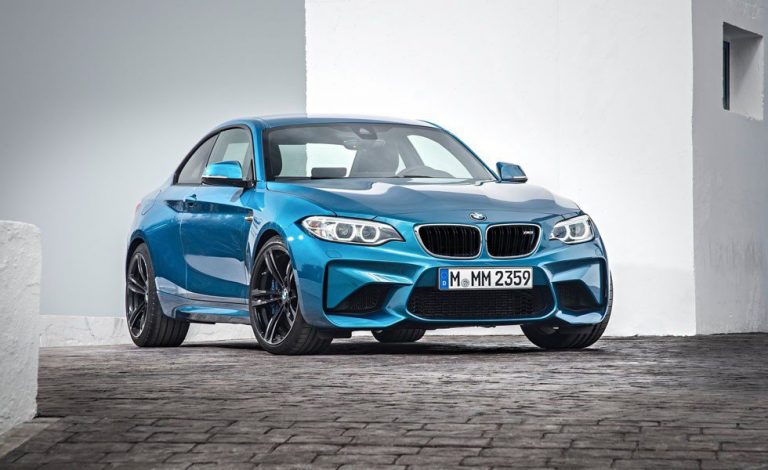 BMW M2 Coupé. Ya lo tienes en los concesionarios por 62.900 euros