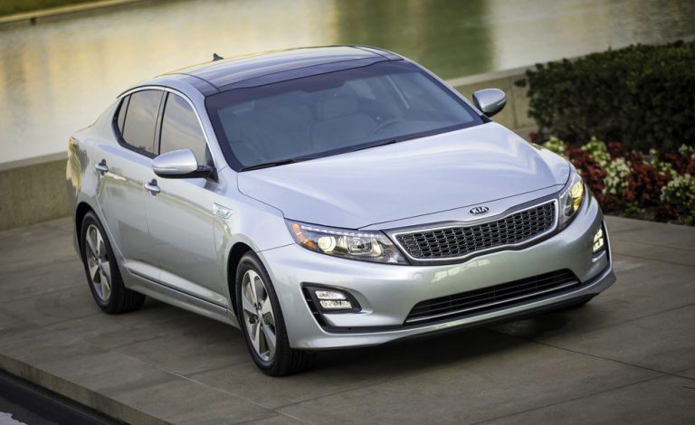 Kia Optima Hybrid 2016. Estilo combinado con eficiencia