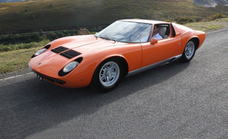 Lamborghini Miura P400. Puedes comprarte el coche de «The Italian Job»