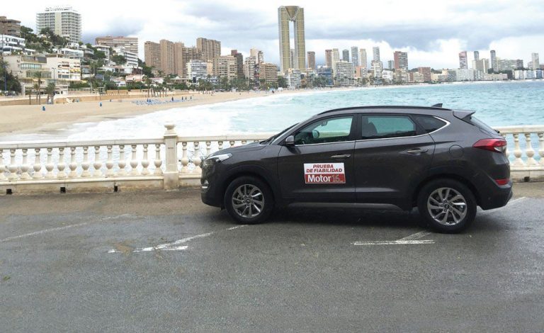 Hyundai Tucson 2.0 CRDI 136 4×2 Bluedrive. Ya van 20.000 
km sin parar