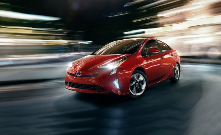 Toyota Prius E-Four. Sí, el nuevo Prius tendrá una versión 4×4