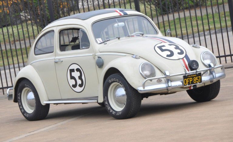 Volkswagen Beetle. Subastan por 86.250 dólares el mítico Herbie