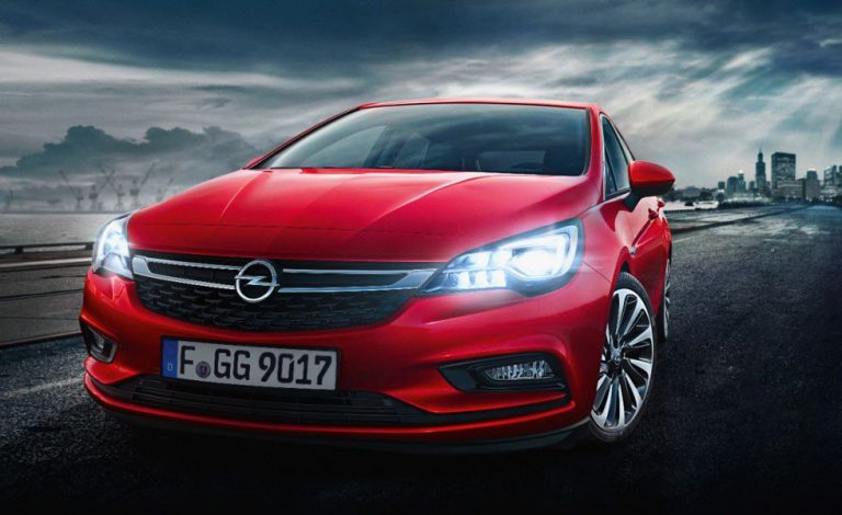 Opel. Menos accidentes gracias a sus faros Matriciales LED