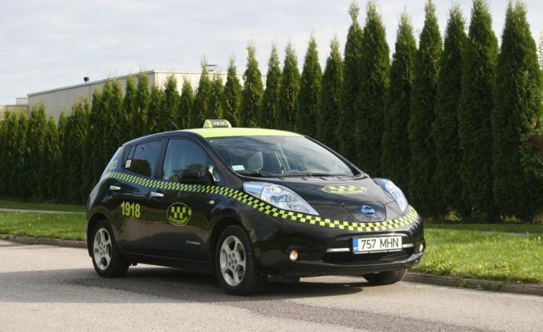 Nissan. 550 taxis eléctricos en Europa