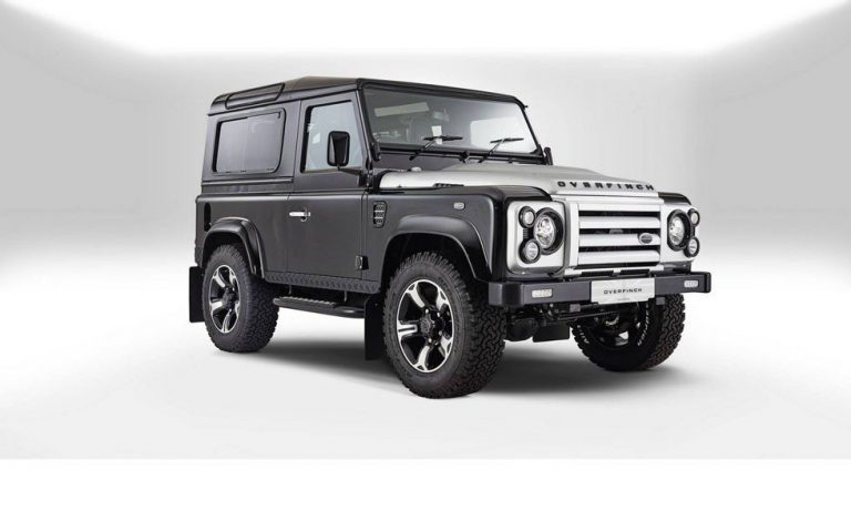 Overfinch Land Rover Defender. Se suman también a su 40 aniversario