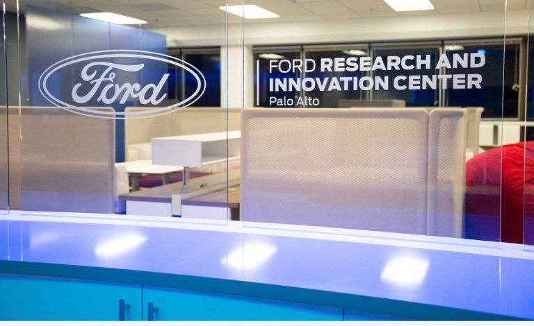 Ford apuesta por los eléctricos. Habra trece nuevos modelos al final de la década