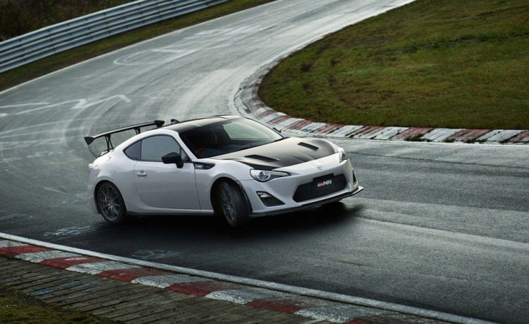 Toyota GT86 GRMN. Más potencia, menos peso… Fórmula maestra
