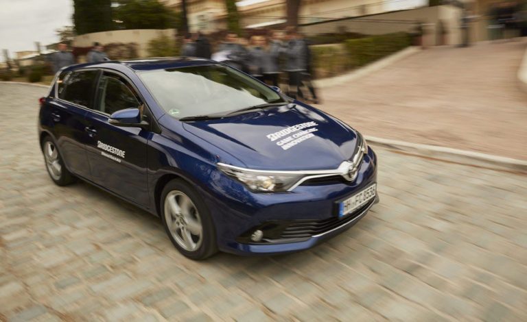 Bridgestone DriveGuard. Pinchar y no tener que parar