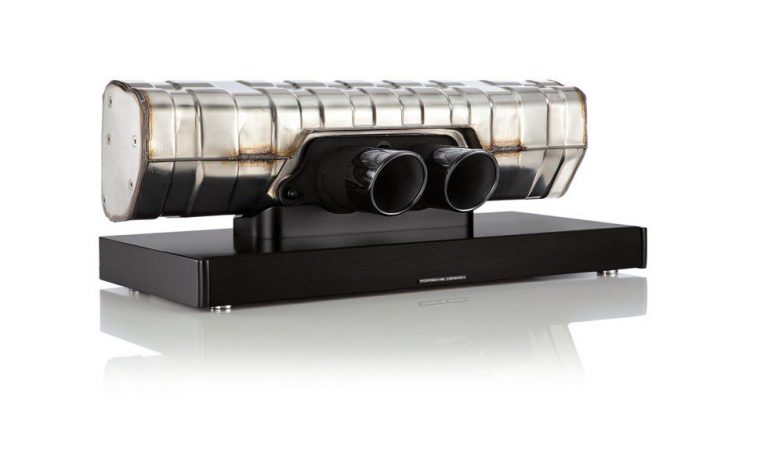 Sistema de sonido Porsche Design. Con los escapes de un 911 GT3