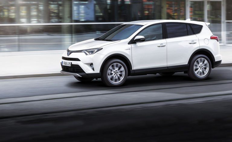 Toyota RAV 4 Hybrid. Ahora sí que se pone las pilas