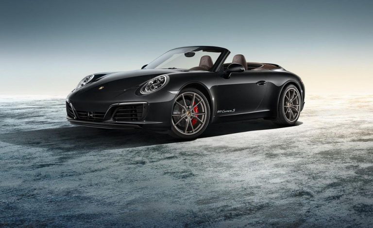 Porsche 911 Carrera S Cabriolet. Un toque clásico para su habitáculo