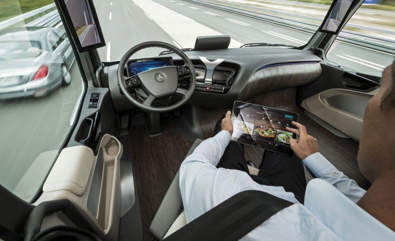Conducción autónoma. Sí, los vehículos conducirán solos